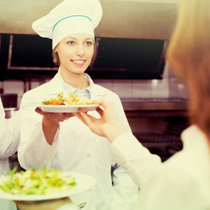 CAP production et service en restaurations (rapide, collective et cafétéria)